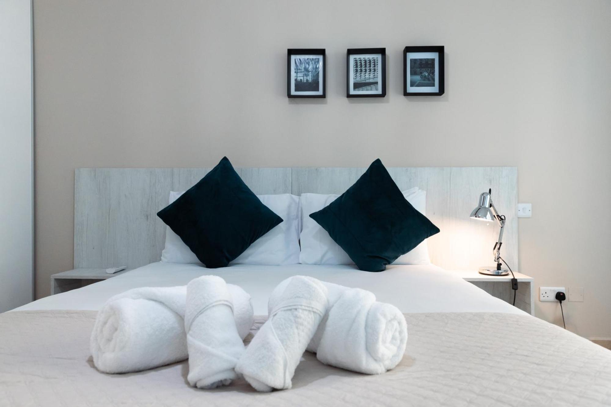 Luxury Seafront 3Br With Pool By Arcobnb Sliema Eksteriør billede
